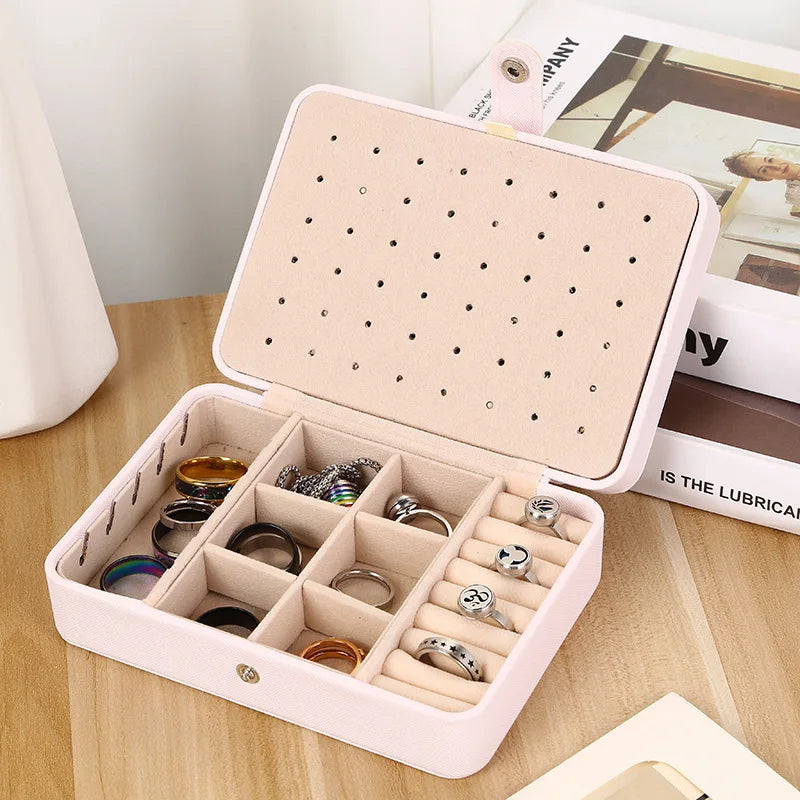 Leather Jewelry Box Organizer Jewelry Display Jewelry Boxes and Packaging Ring Box Suitable for Earrings and Rings
