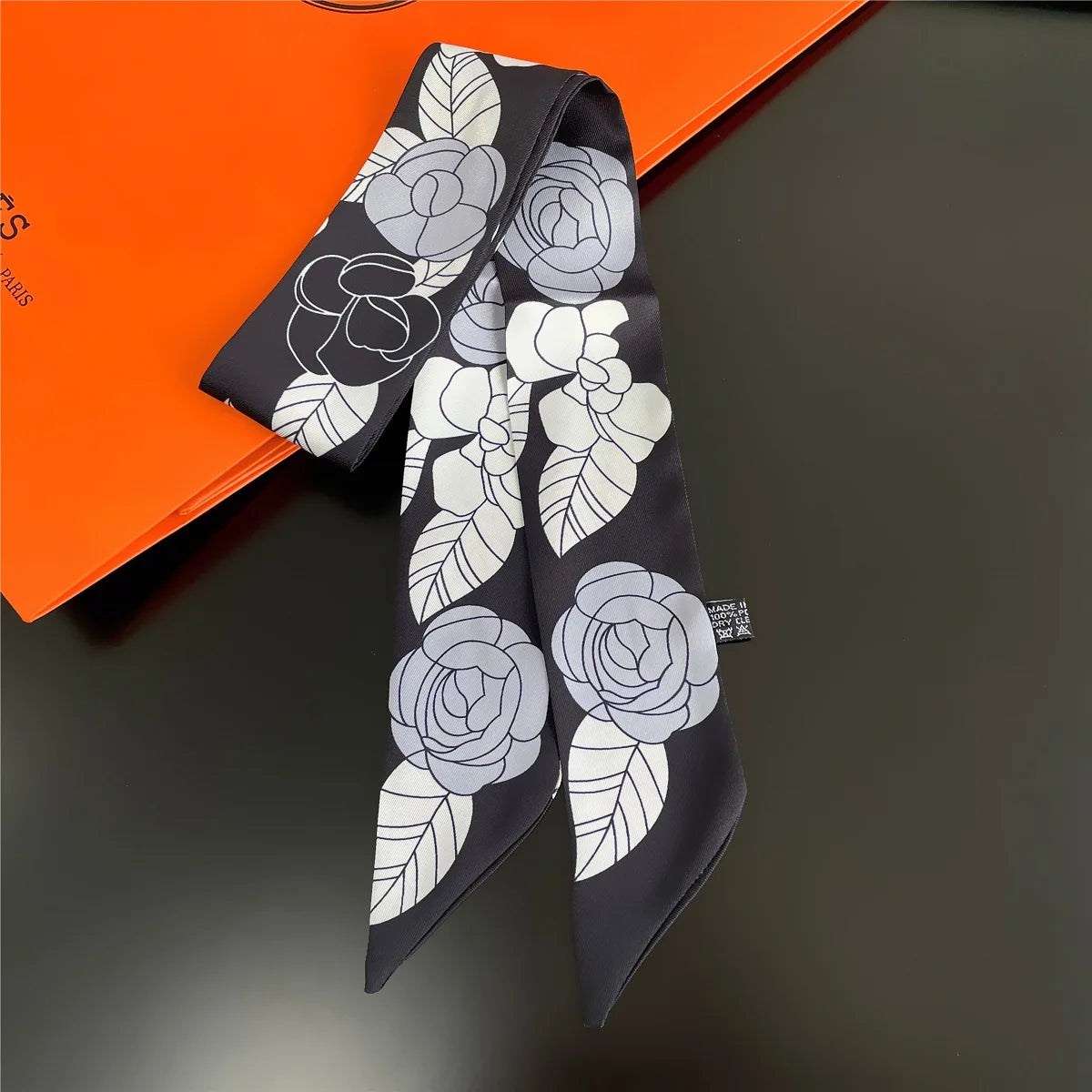 Gorgeous Saddle Print Summer Scarf 2023 Brand Design Women Skinny Bag Scarves Hair Band Neck Silk Scarf Ladies Foulard Headband