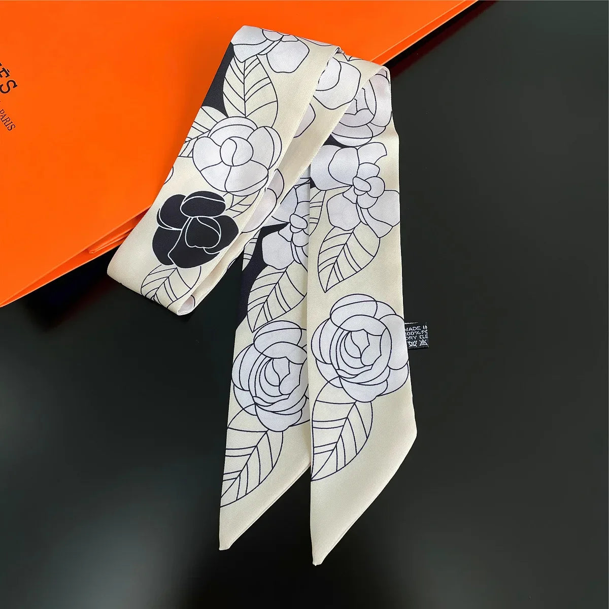 Gorgeous Saddle Print Summer Scarf 2023 Brand Design Women Skinny Bag Scarves Hair Band Neck Silk Scarf Ladies Foulard Headband
