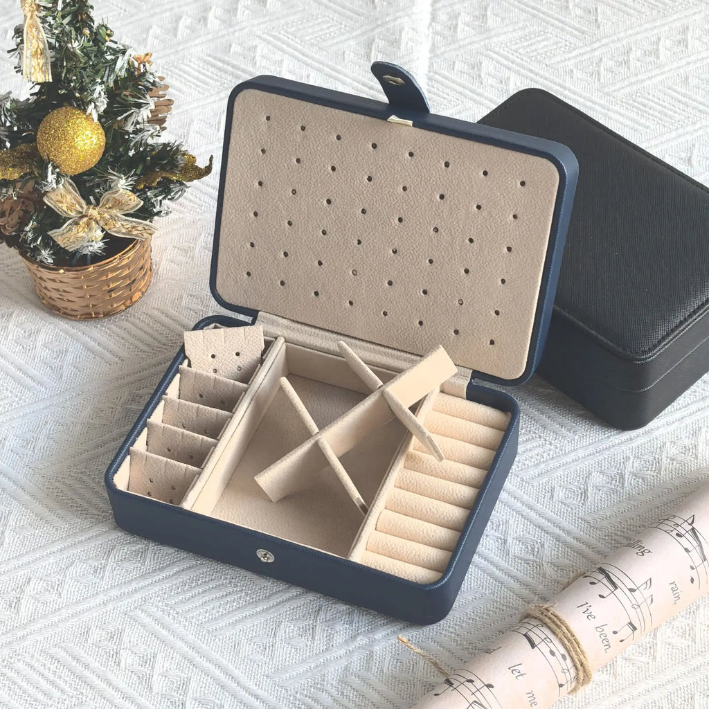 Leather Jewelry Box Organizer Jewelry Display Jewelry Boxes and Packaging Ring Box Suitable for Earrings and Rings